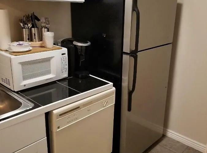 Appartement 514 W 23rd St *