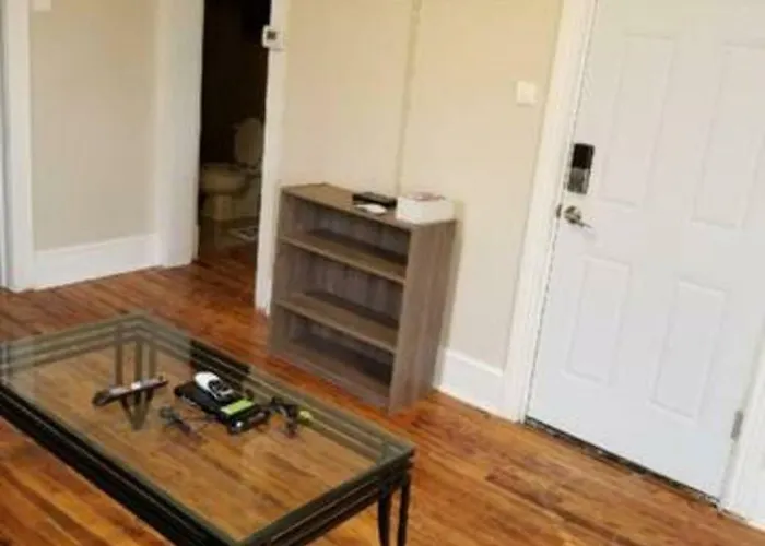 Appartement 514 W 23rd St *